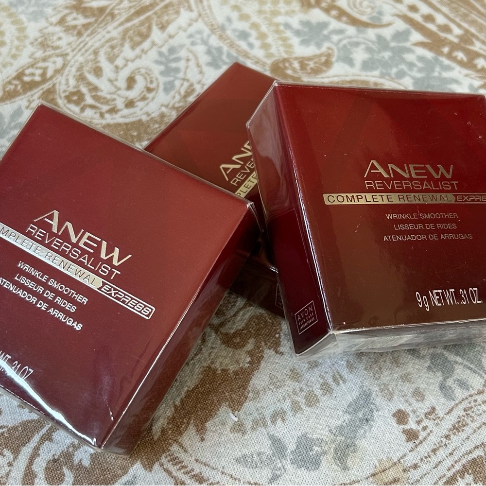 Avon Reversalist Complete Renewal Express